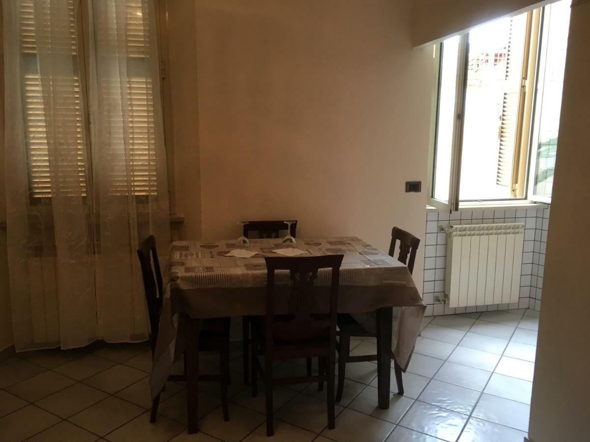 Whole Holiday Home Apartment Splendid Civitavecchia Da Pamino & Priscilla المظهر الخارجي الصورة